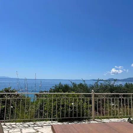 Nissaki Bay