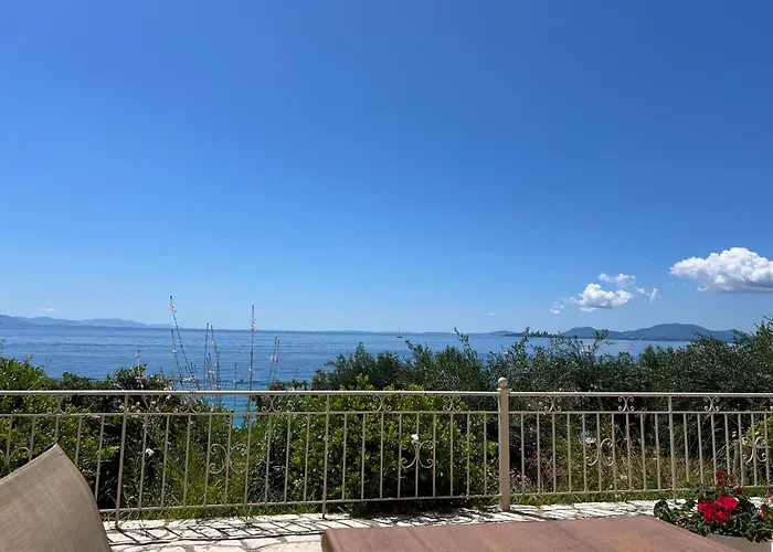 Nissaki Bay