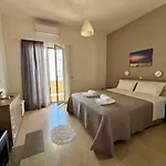 Nissaki Bay * Katávolos