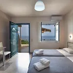 Nissaki Bay * Katávolos