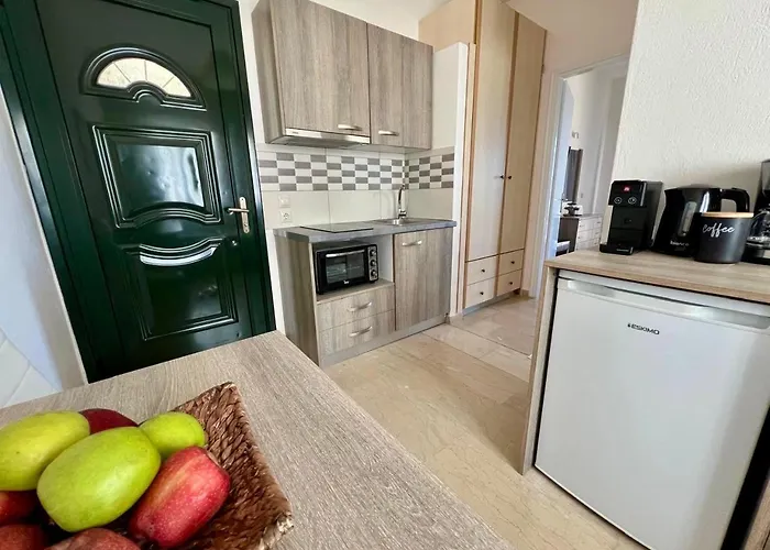 Nissaki Bay