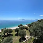 Nissaki Bay Apartment Katávolos