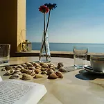 Nissaki Bay Katávolos